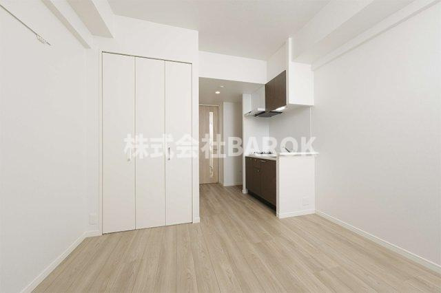 エンクレスト天神南PUREの居間・リビング