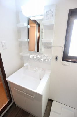 【独立洗面台】 | フィルドスルー司 | 清潔感ある独立洗面台で毎日気持ちよく♪