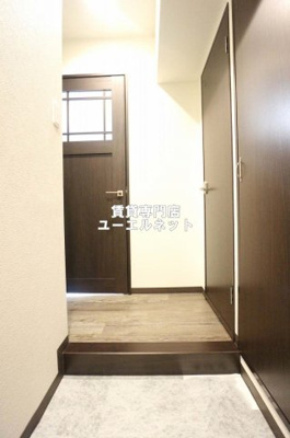 【玄関】 | フィルドスルー司 | 住まいの顔ともなる玄関