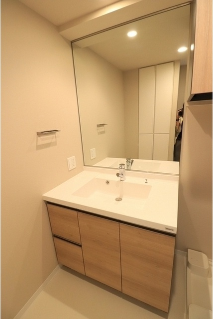 ミュプレ根岸の独立洗面台