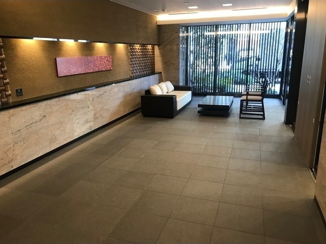 ミュプレ根岸のロビー