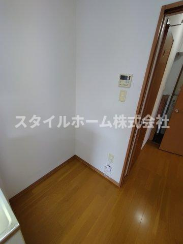 ポライトの内装|別部屋写真です。