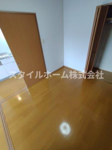 ポライトの内装|別部屋写真です。