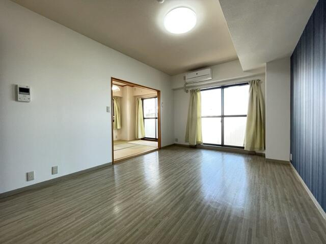 ビガーヒルズ宮崎台の居間・リビング|※別部屋参考