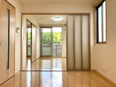 【居間・リビング】 | アヴァンシアＦ Ｂ棟