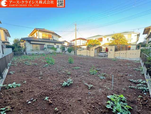 【外観】 | 鎌ヶ谷市東初富4丁目 | 建築条件なし。思い描いたマイホームを、そのままカタチに。陽当たりも良く、ガーデニングや家庭菜園にもぴったりのゆとりある敷地。資産としても魅力のある立地で、将来を見据えた住まい選びを。