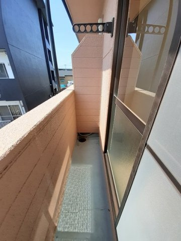 アゼリア　ＨＡＧＡ　Ｂのバルコニー