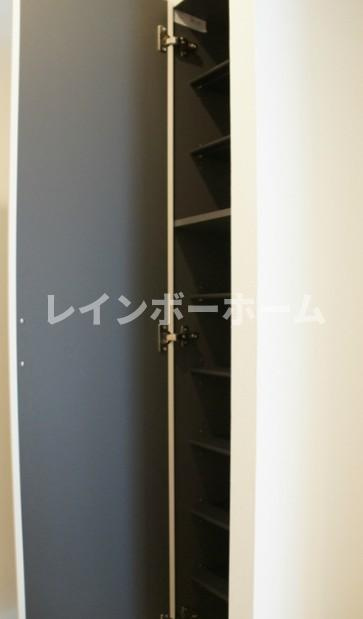 リブリ・ニスカルの収納|収納があります