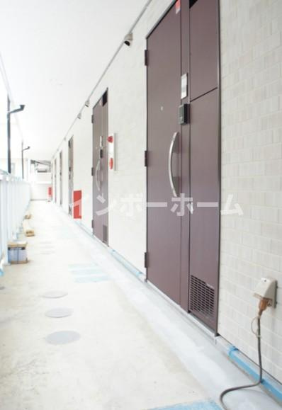 リブリ・ニスカルのロビー|ロビーです