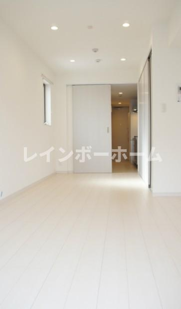 リブリ・ニスカルの居間・リビング|ゆったりとした居間です