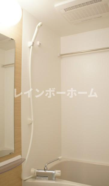 リブリ・ニスカルの浴室|ゆったり過ごせるお風呂です