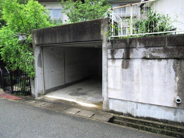富士見が丘1丁目戸建の駐車場