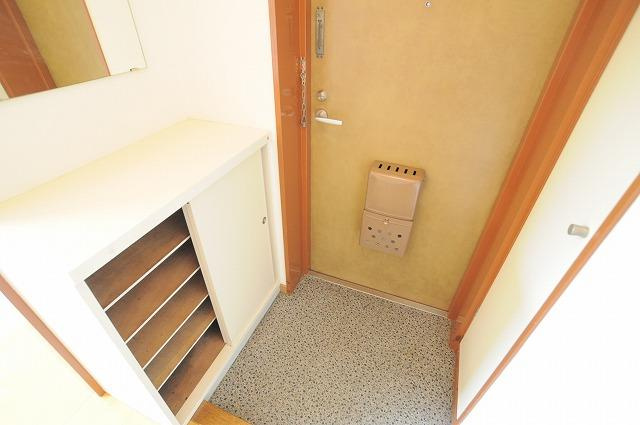 フラット穂留寿（ほるす）の玄関|別室参考写真