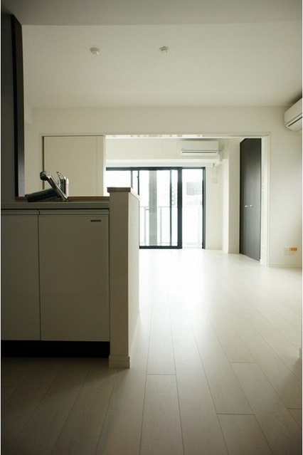 グランカーサ三ノ輪の居間・リビング