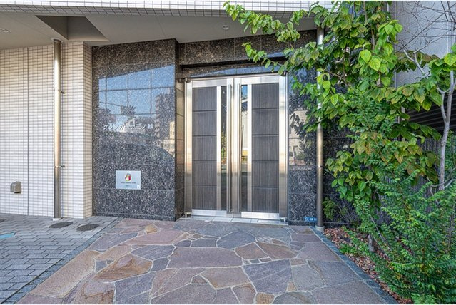 グランカーサ三ノ輪のエントランス