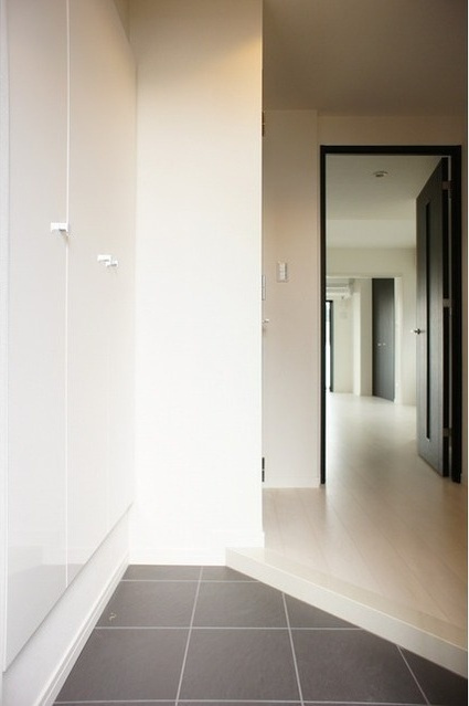 グランカーサ三ノ輪の玄関