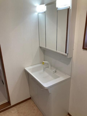 【独立洗面台】