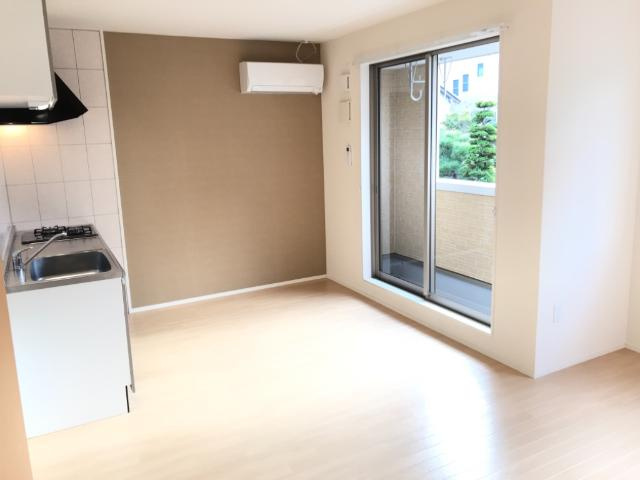 パシフィックパレス向山の内装|廊下