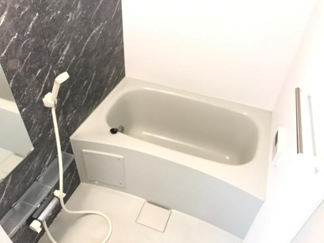 パシフィックパレス向山の浴室|洋間クローゼット