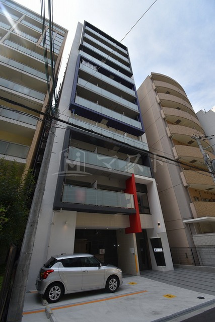 大阪市北区天神橋２丁目の賃貸マンションの外観