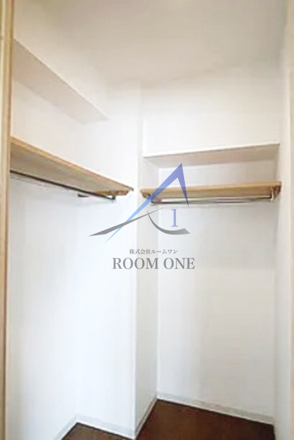 サンリバーオオモリの収納|ウォークインクローゼットです。