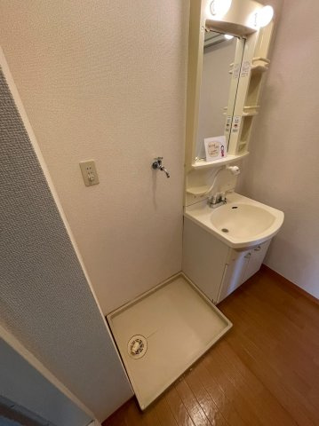 【洗面所】
