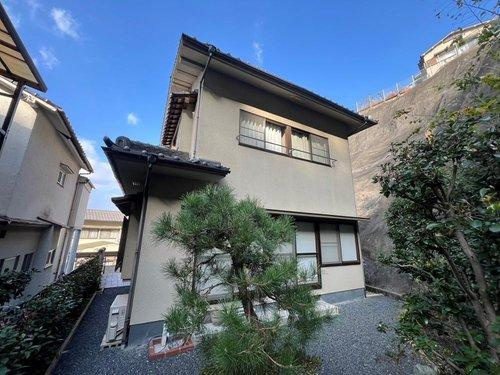 南区西霞町の外観|広島大学病院徒歩８分◎
大河小学校徒歩５分で通学も安心◎