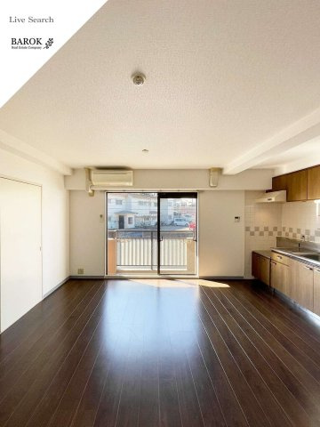 マイナミハイツⅡの居間・リビング