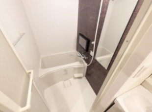 アッソルッソの浴室