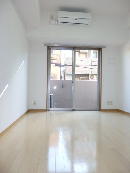 新品家具付きマンション池袋10(KaGood東京)の居間・リビング