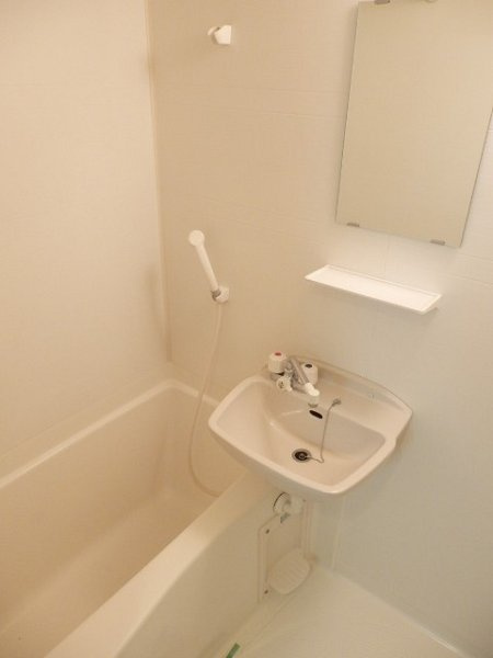 新品家具付きマンション池袋10(KaGood東京)の浴室