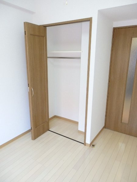新品家具付きマンション池袋10(KaGood東京)の収納