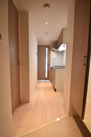 メトローサ南森町の玄関