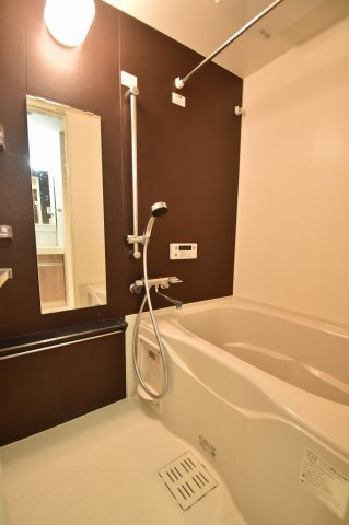 メトローサ南森町の浴室