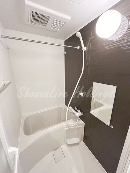 シティ湘南の浴室|清潔感のあるお風呂です♪