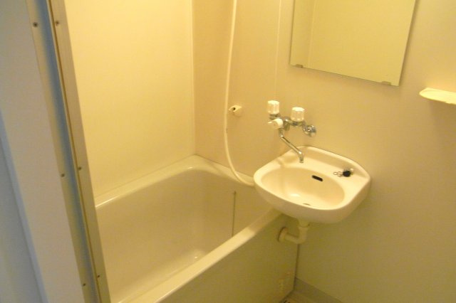 ボシュケ六甲の浴室