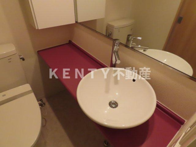 【洗面所】 | レジデンス雪谷大塚 | 忙しい朝には欠かせない洗面所です