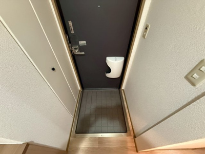 【玄関】 | サンガーデンベルフラット