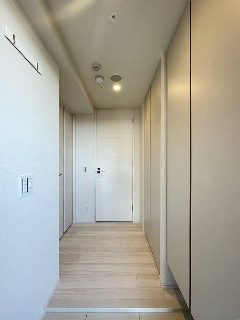 ルフォンプログレ浅草入谷の玄関