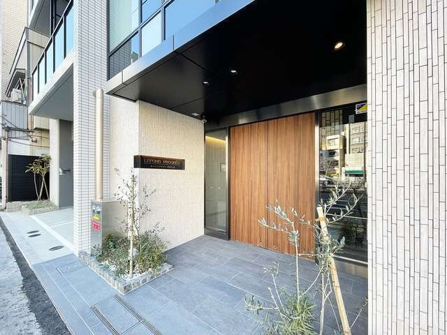 ルフォンプログレ浅草入谷のエントランス