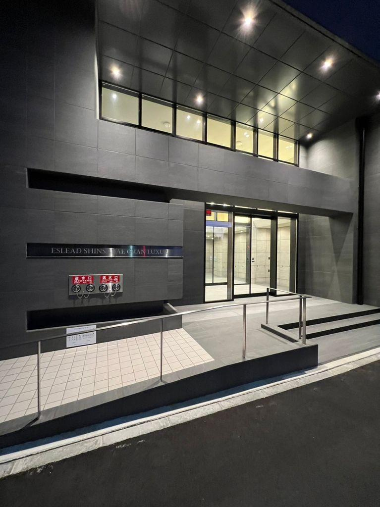エスリード新栄グランラグジェ　名古屋市賃貸　仲介手数料無料のエントランス|エントランス