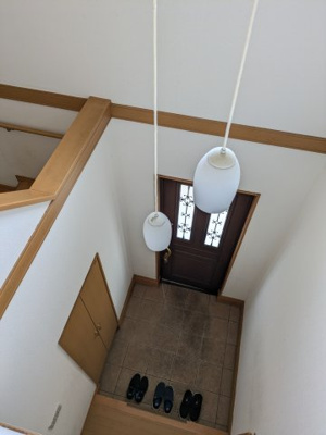 【内装】 | 大網白里市季美の森南2丁目　中古戸建 | 明るい室内です