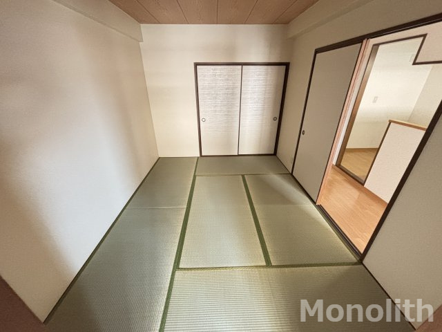 シャンテ小倉の和室