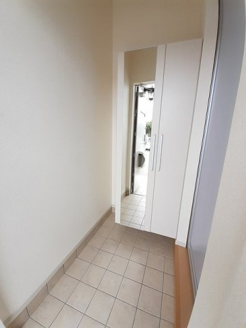 パーク　アクシスＢの玄関