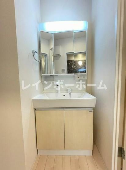 パラシアツーの洗面所