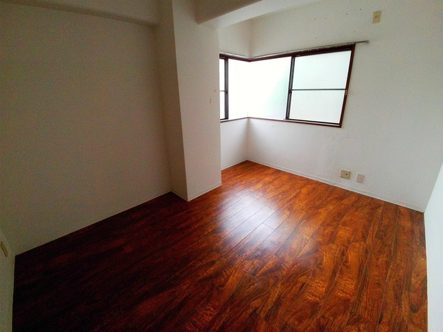 エルネスト甲南山手の居間・リビング