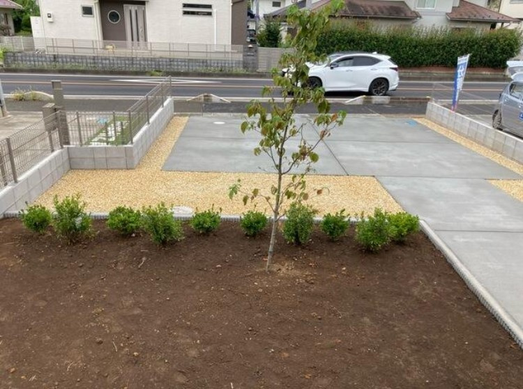 狭山市柏原の新築一戸建の庭|お庭の付いた物件です