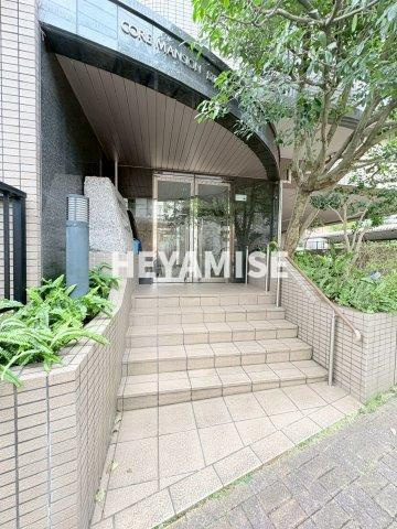コアマンション住吉グランヒルズのエントランス