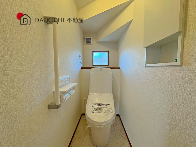 【トイレ】 | ワイウッドコート行田市前谷　新築戸建　第3期　4号棟