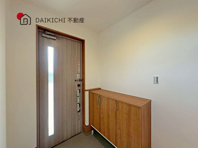 【玄関】 | ワイウッドコート行田市前谷　新築戸建　第3期　4号棟